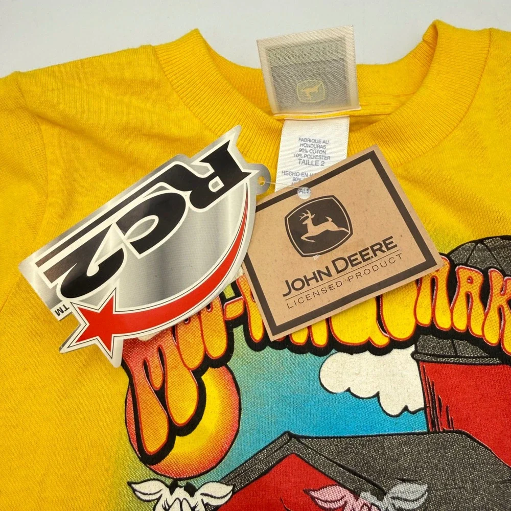 John Deere Moo‑vin & Shakin' Farm Graphic‎ Kids Tee Size 2 RC2 Racing Champions